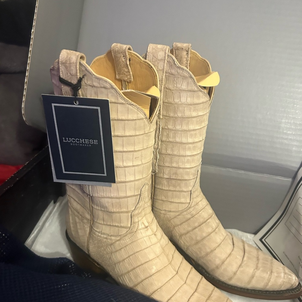Brand new Lucchese crocodile boots size 6.5 and 8